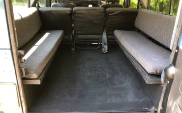 Land-rover-defender-110-diesel-1992-blue-12