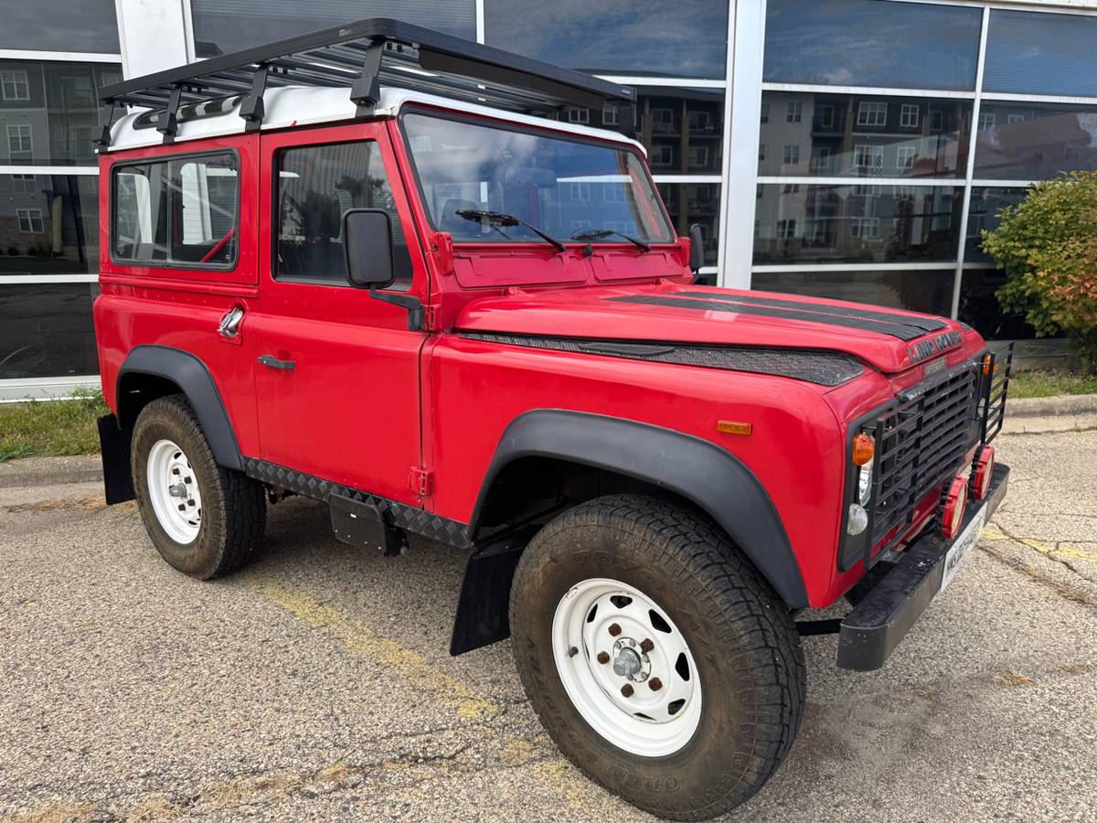 Land-rover-defender-90-1989-red-2
