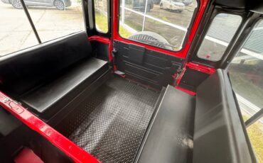 Land-rover-defender-90-1989-red-9