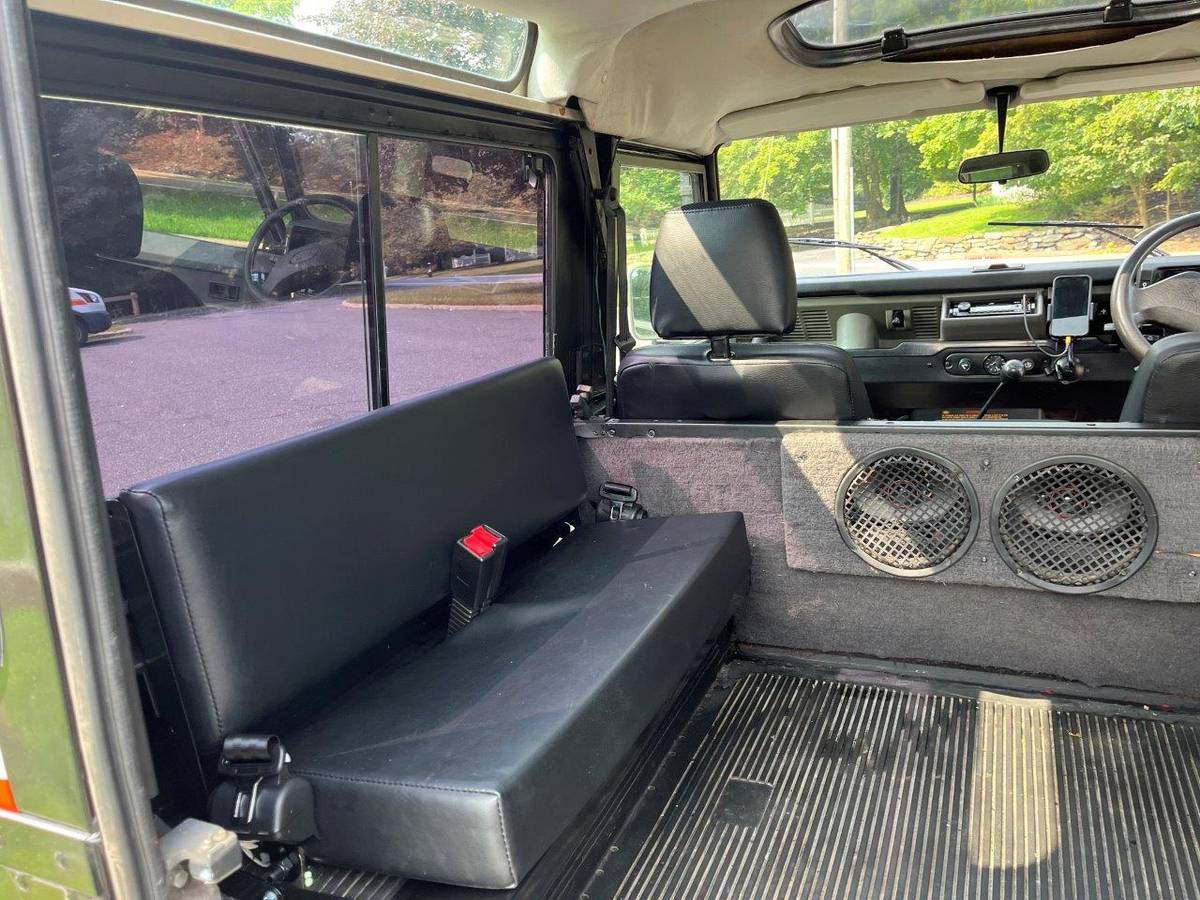 Land-rover-defender-90-diesel-1993-black-12