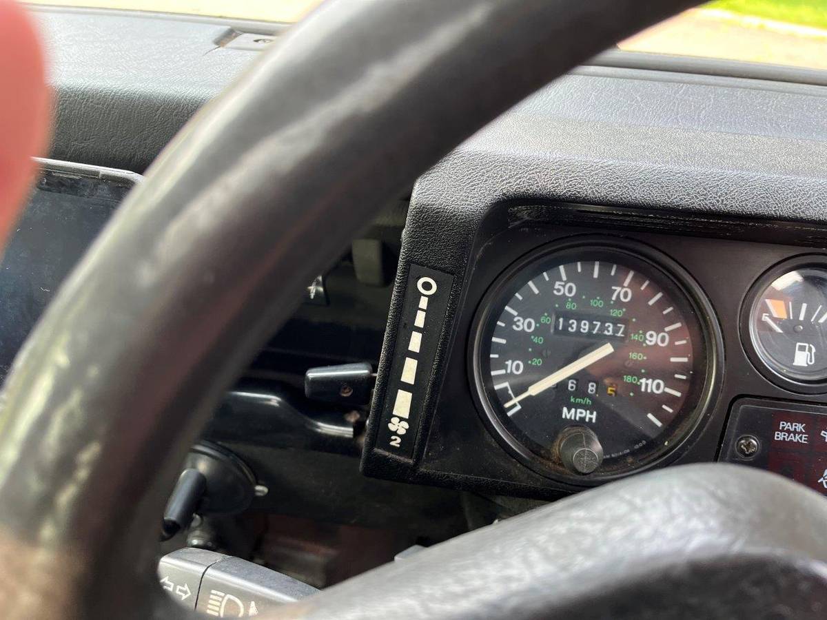 Land-rover-defender-90-diesel-1993-black-7
