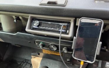 Land-rover-defender-90-diesel-1993-black-8