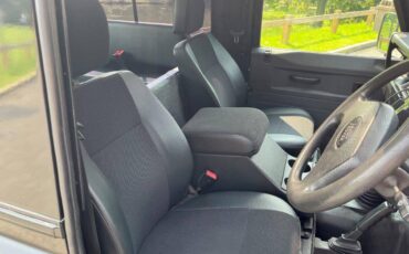 Land-rover-defender-90-diesel-1993-black-9