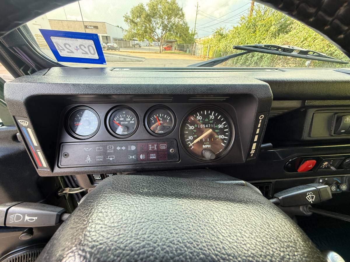 Land-rover-defender-90-nas-1995-green-14