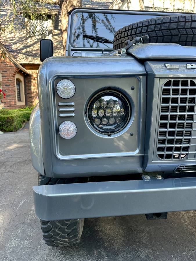 Land-rover-diesel-1986-grey-10
