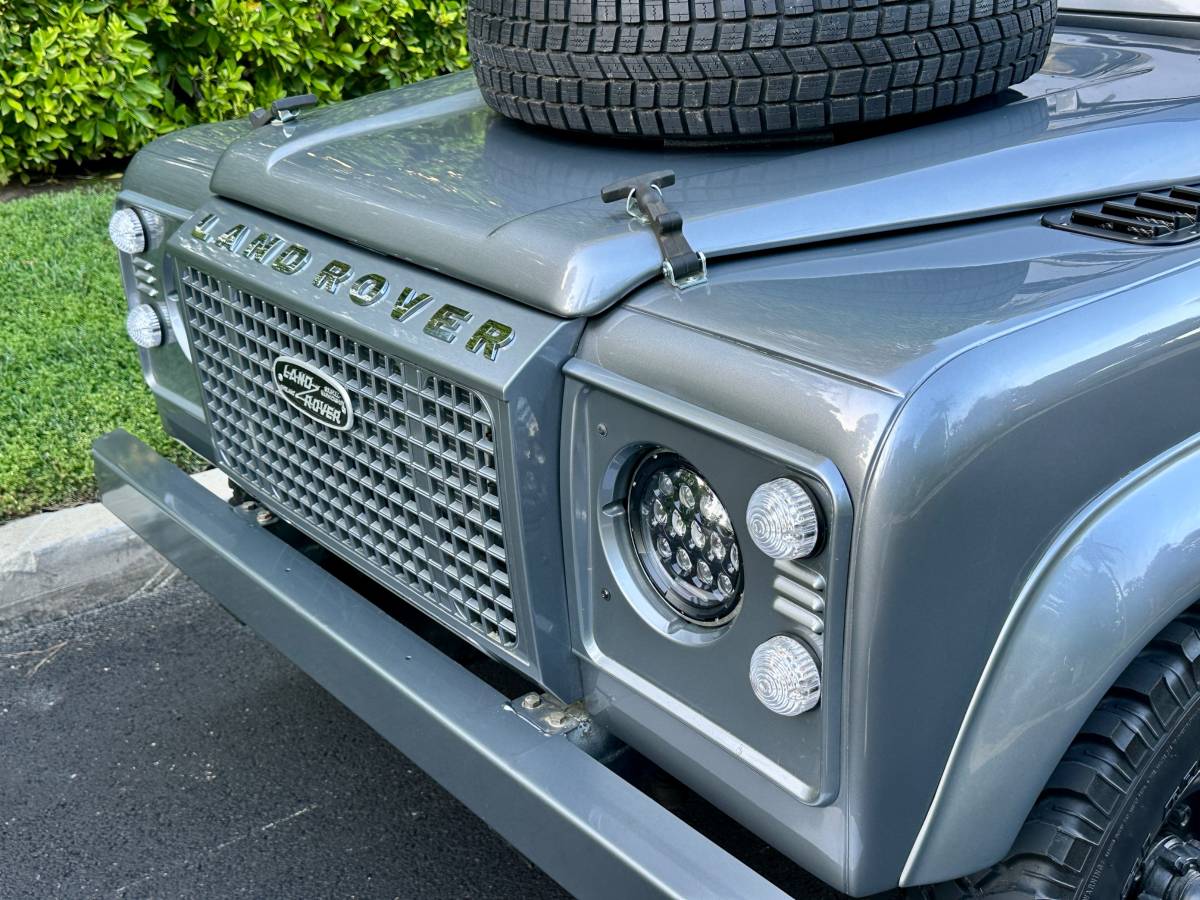 Land-rover-diesel-1986-grey-13