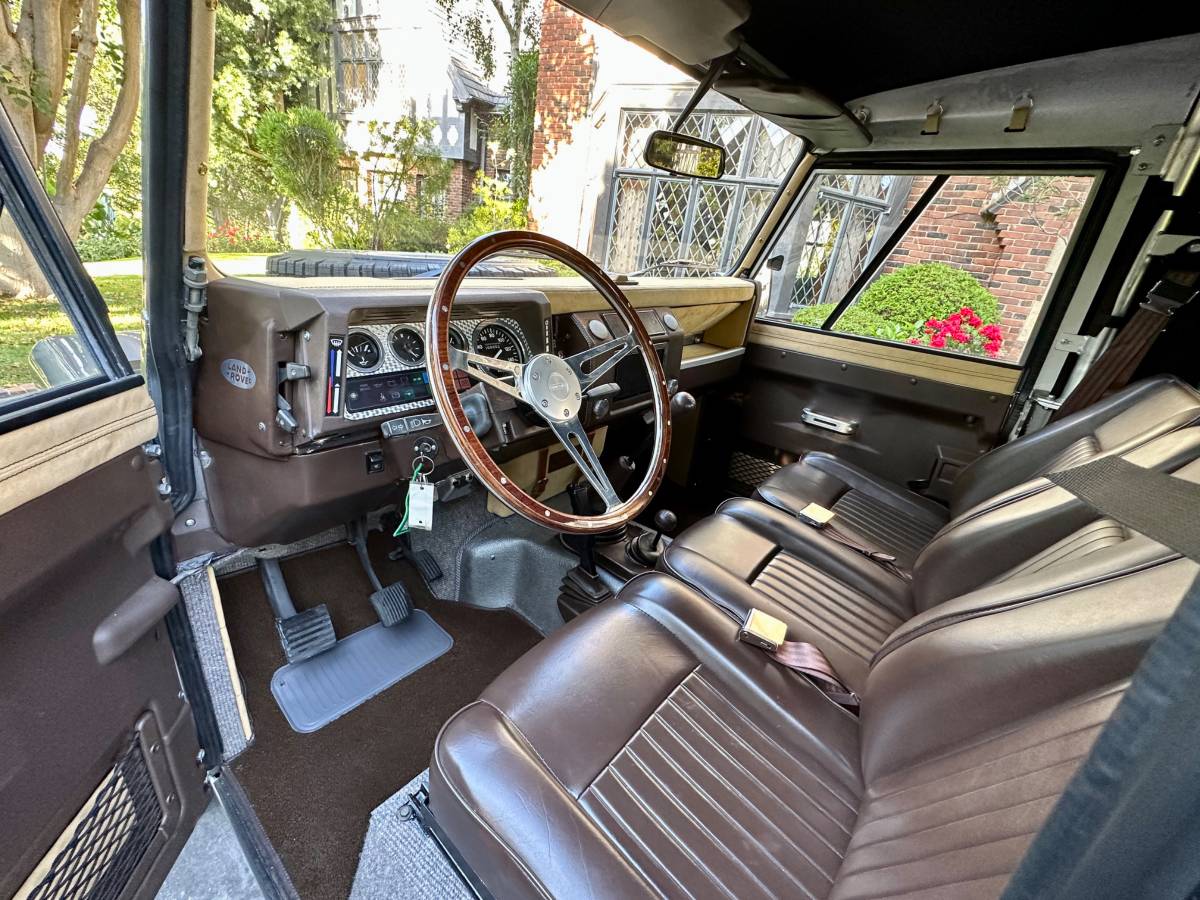 Land-rover-diesel-1986-grey-14