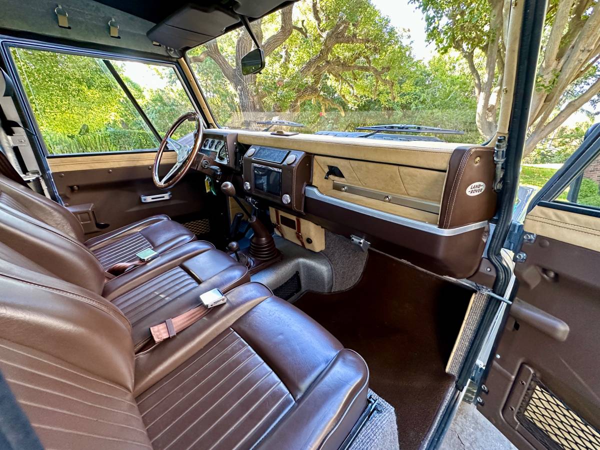 Land-rover-diesel-1986-grey-15