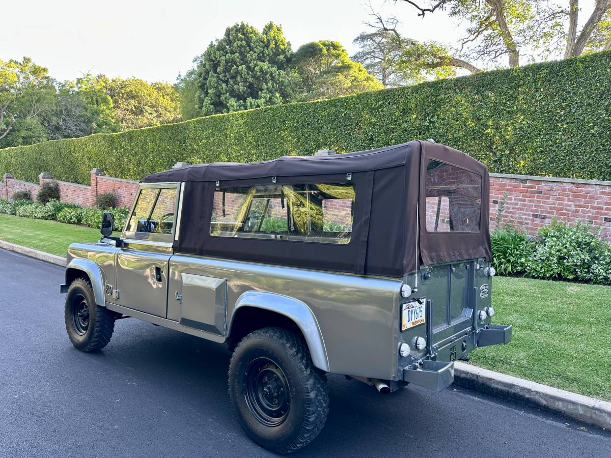 Land-rover-diesel-1986-grey-8