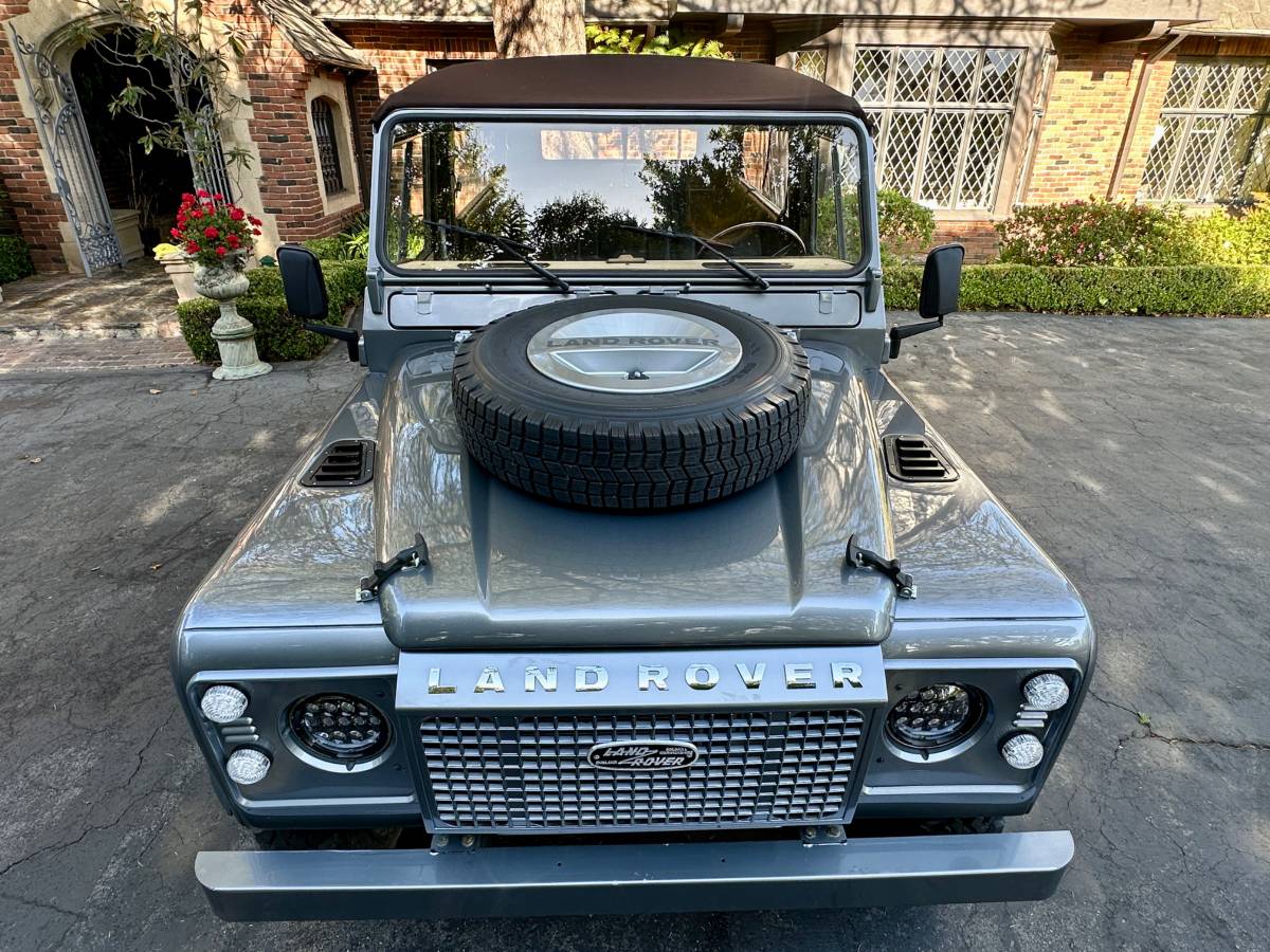 Land-rover-diesel-1986-grey-9