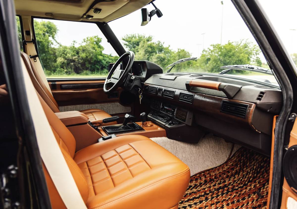 Land-rover-range-rover-1992-black-12