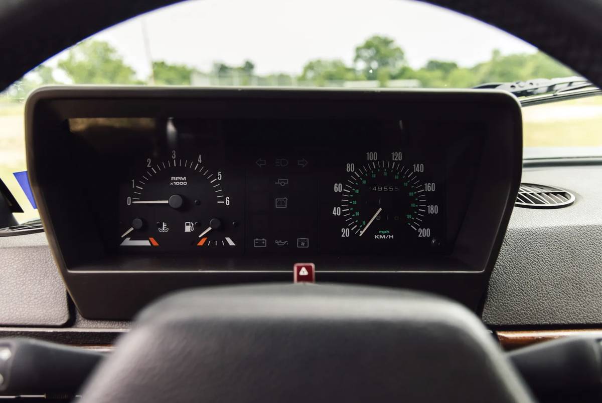 Land-rover-range-rover-1992-black-16