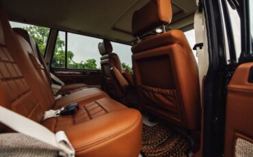 Land-rover-range-rover-1992-black-3