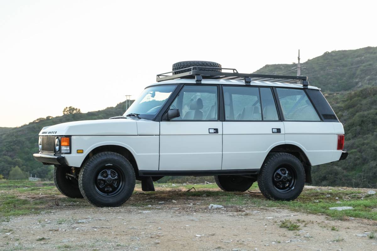 Land-rover-range-rover-classic-1995-white-1