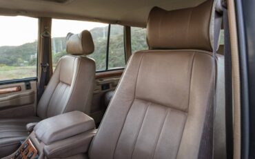 Land-rover-range-rover-classic-1995-white-10
