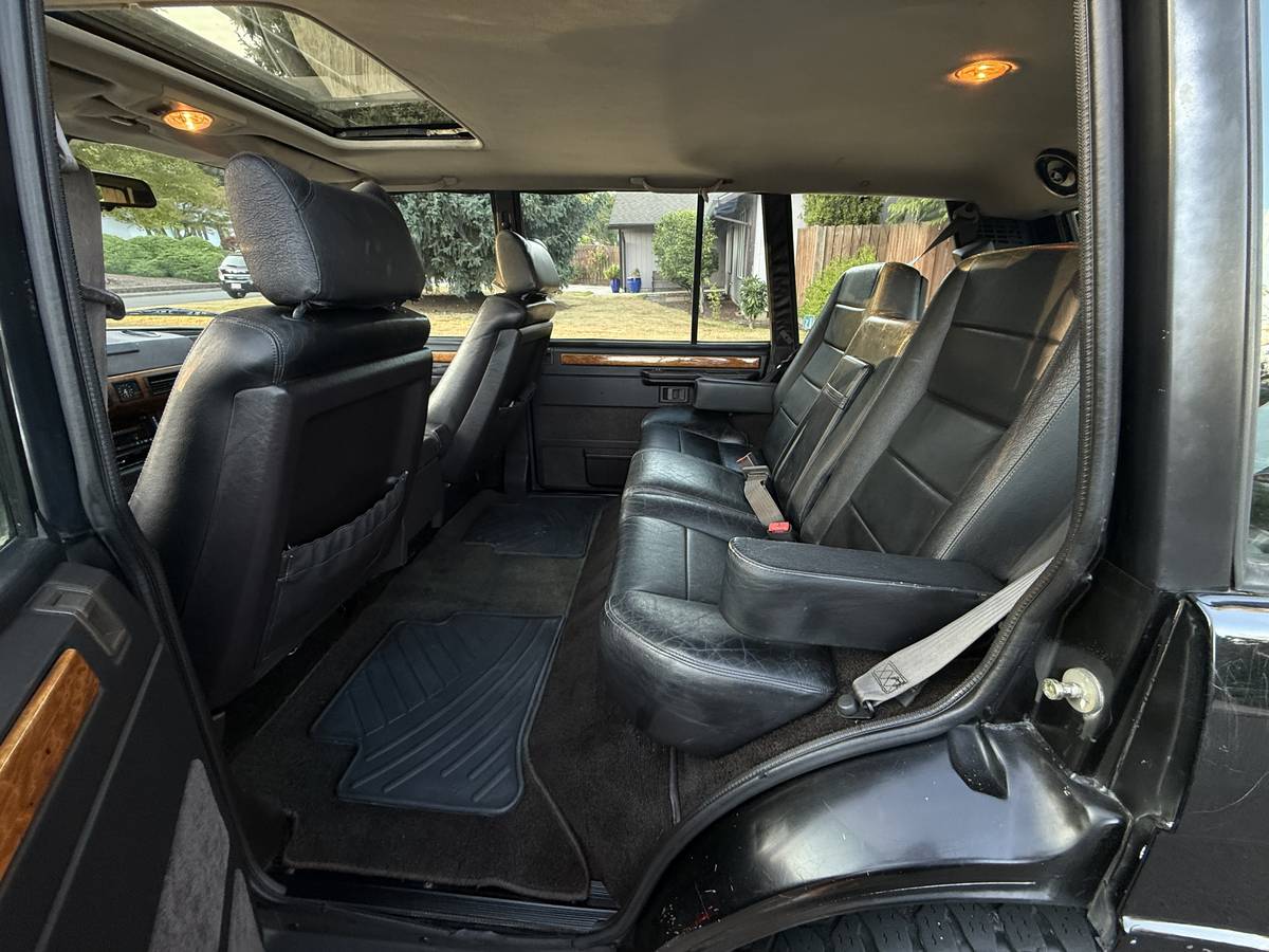 Land-rover-range-rover-lwb-1994-black-14