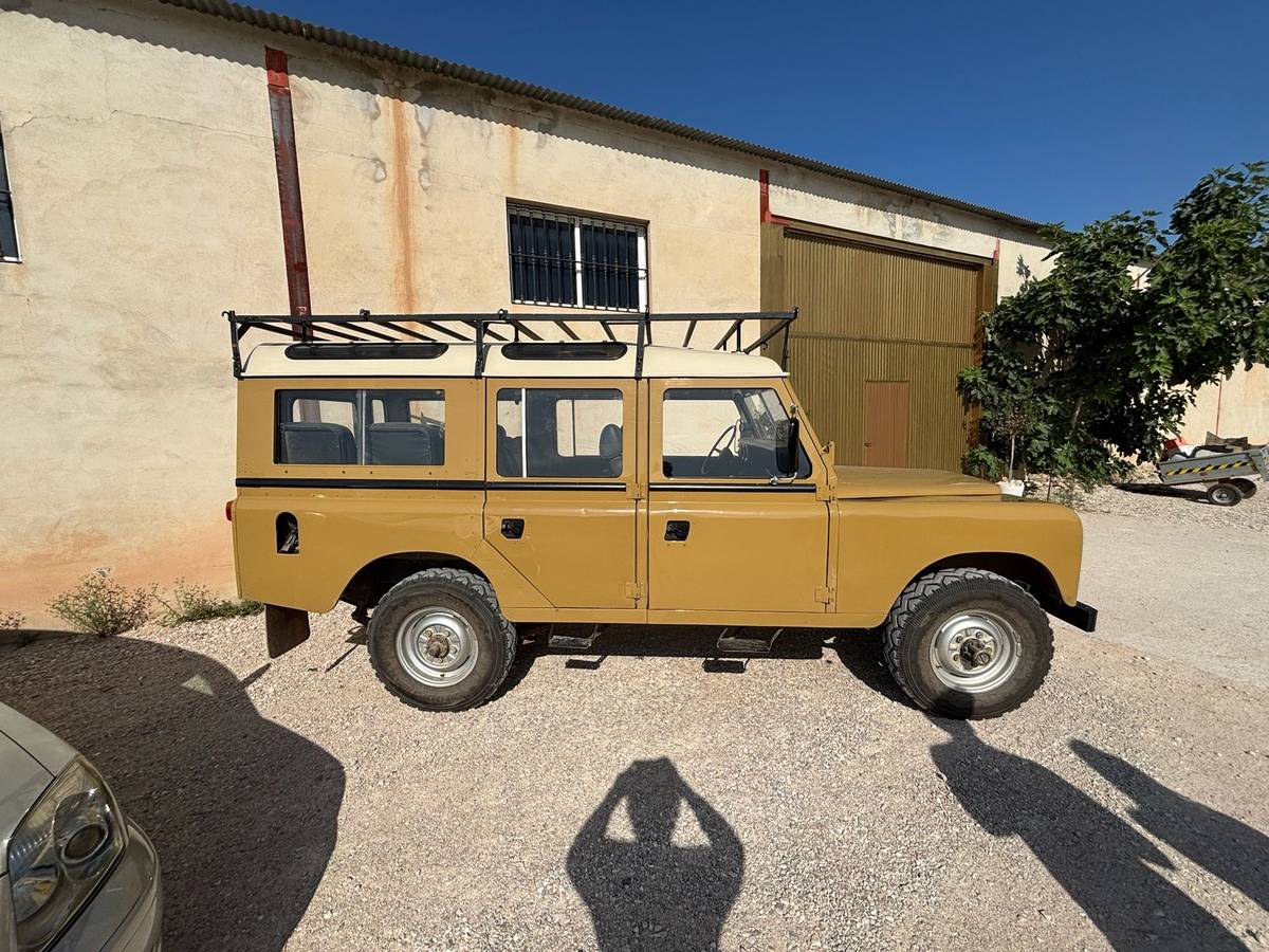 Land-rover-santana-series-iii-109-diesel-1981-4