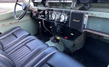 Land-rover-series-2a-1964-green-3