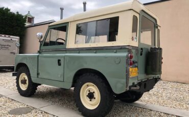 Land-rover-series-iia-1965-green-4