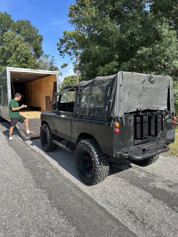 Land-rover-series-iia-1966-black-7
