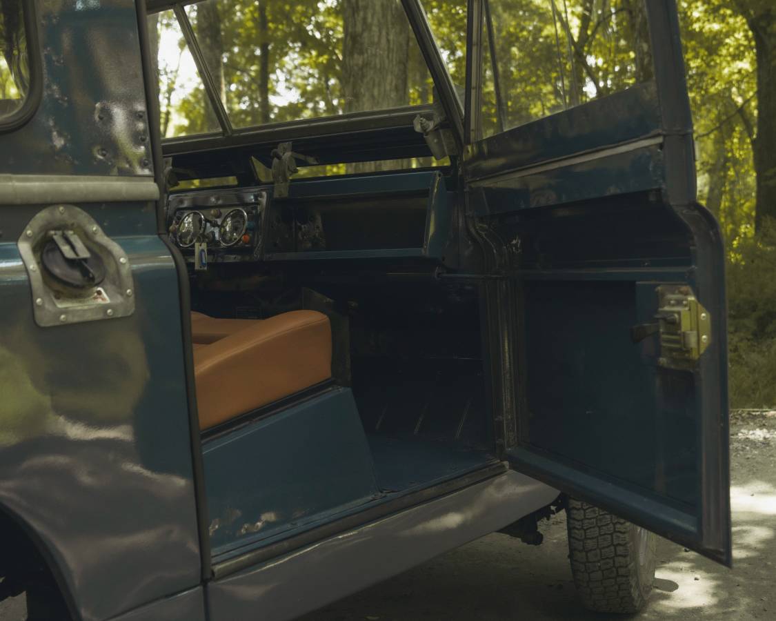 Land-rover-series-iia-santana-88-diesel-1969-blue-3