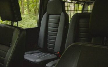 Land-rover-series-iii-109-diesel-1980-green-11