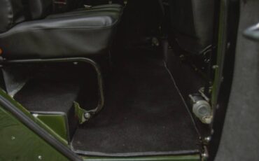 Land-rover-series-iii-109-diesel-1980-green-13