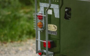 Land-rover-series-iii-109-diesel-1980-green-3