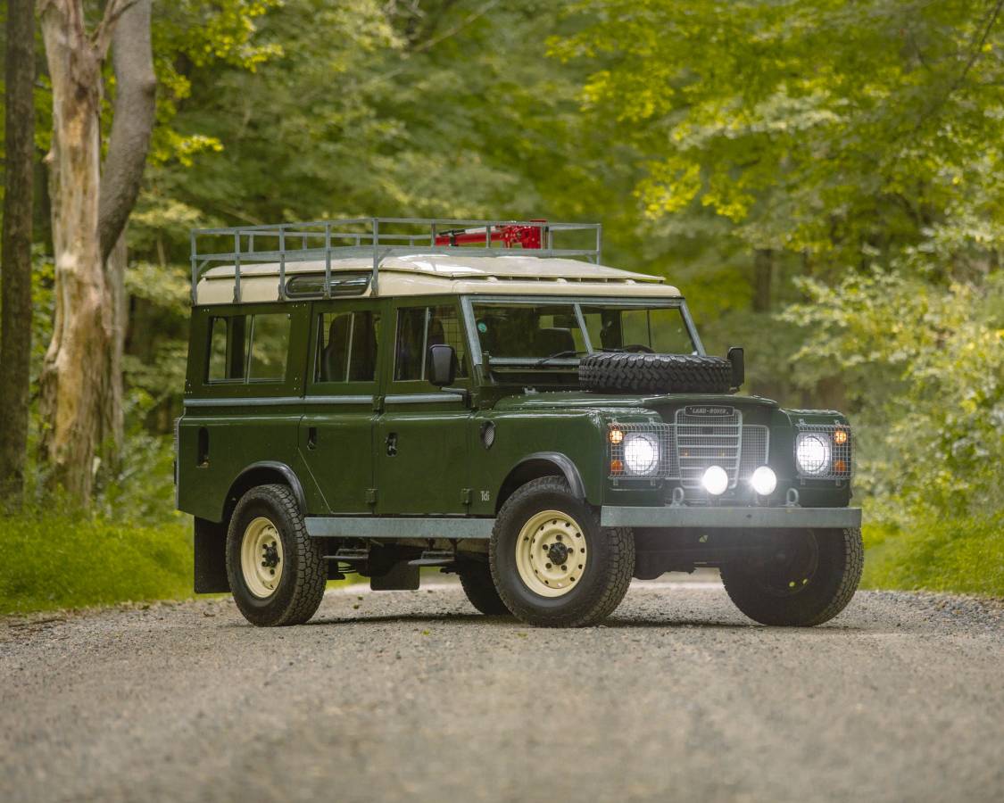 Land-rover-series-iii-109-diesel-1980-green-4