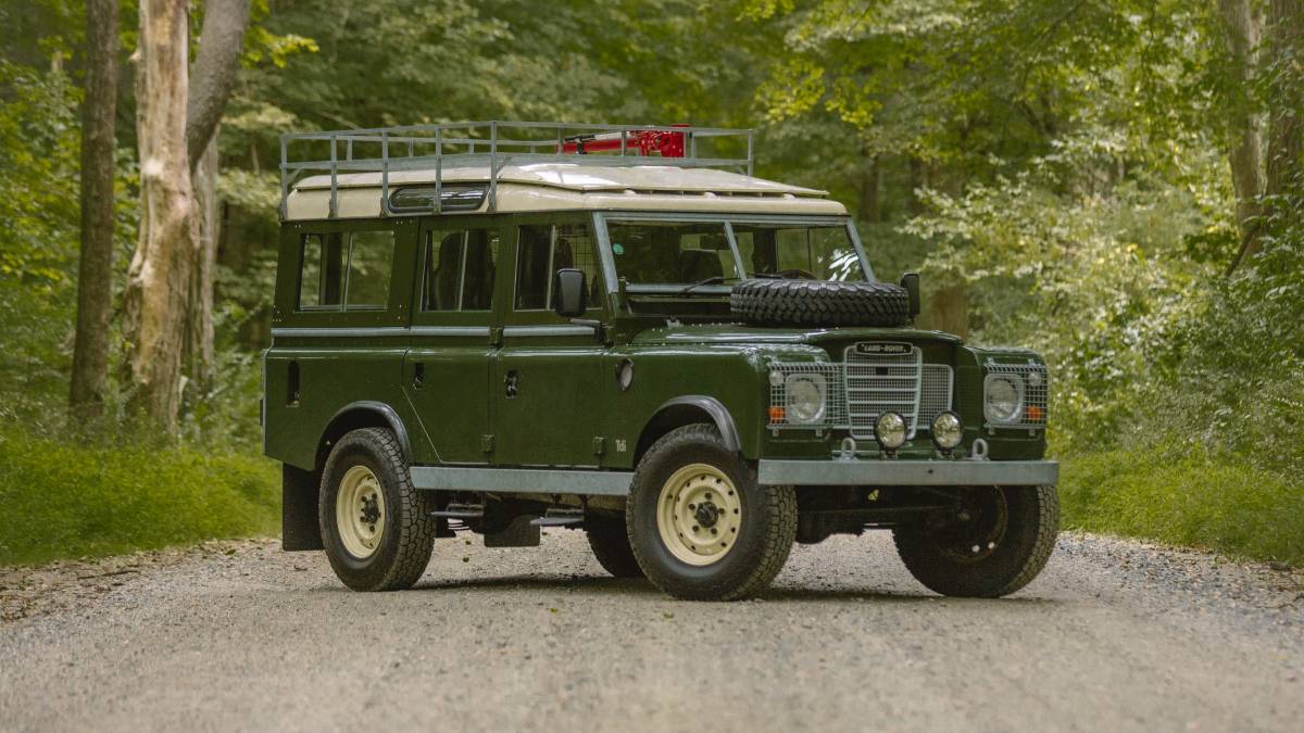 Land-rover-series-iii-109-diesel-1980-green-7