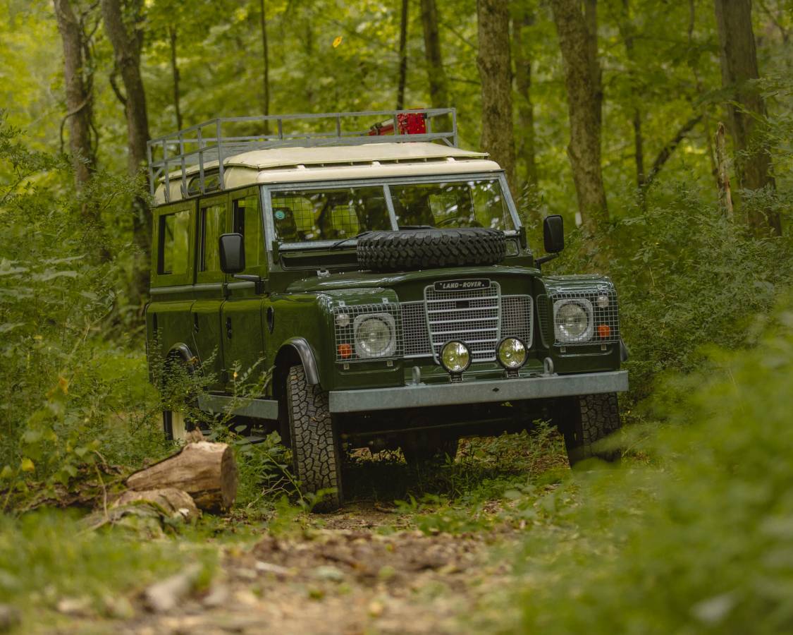 Land-rover-series-iii-109-diesel-1980-green-9