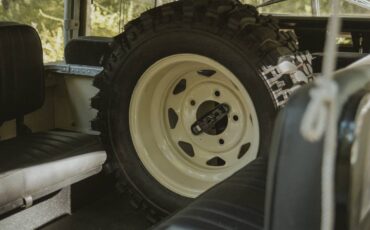 Land-rover-series-iii-88-diesel-1972-yellow-3