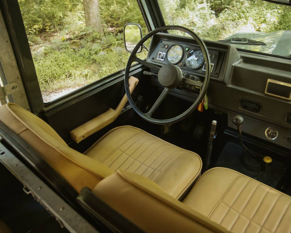 Land-rover-series-iii-santana-109-diesel-1980-green-12
