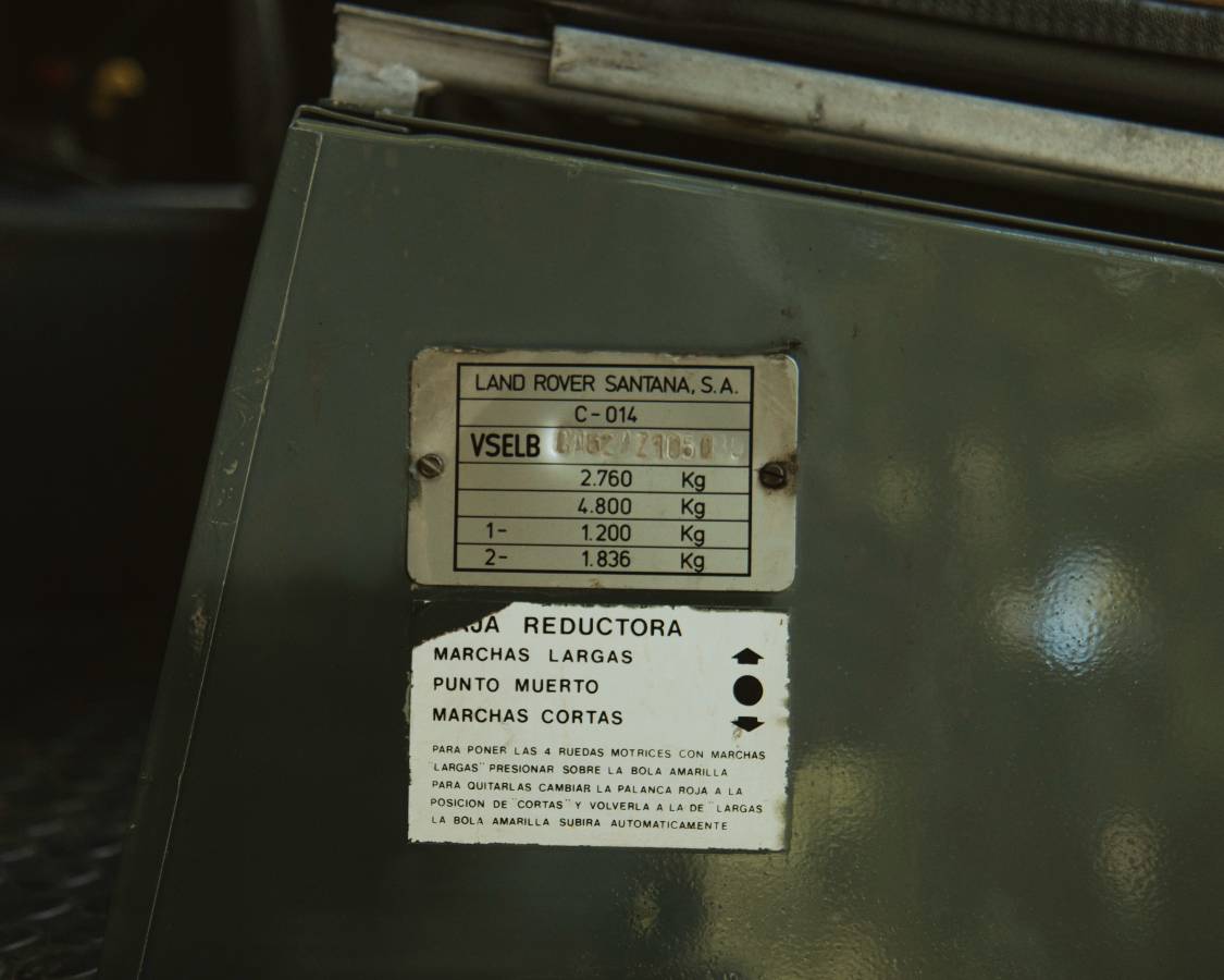 Land-rover-series-iii-santana-109-diesel-1980-green-17