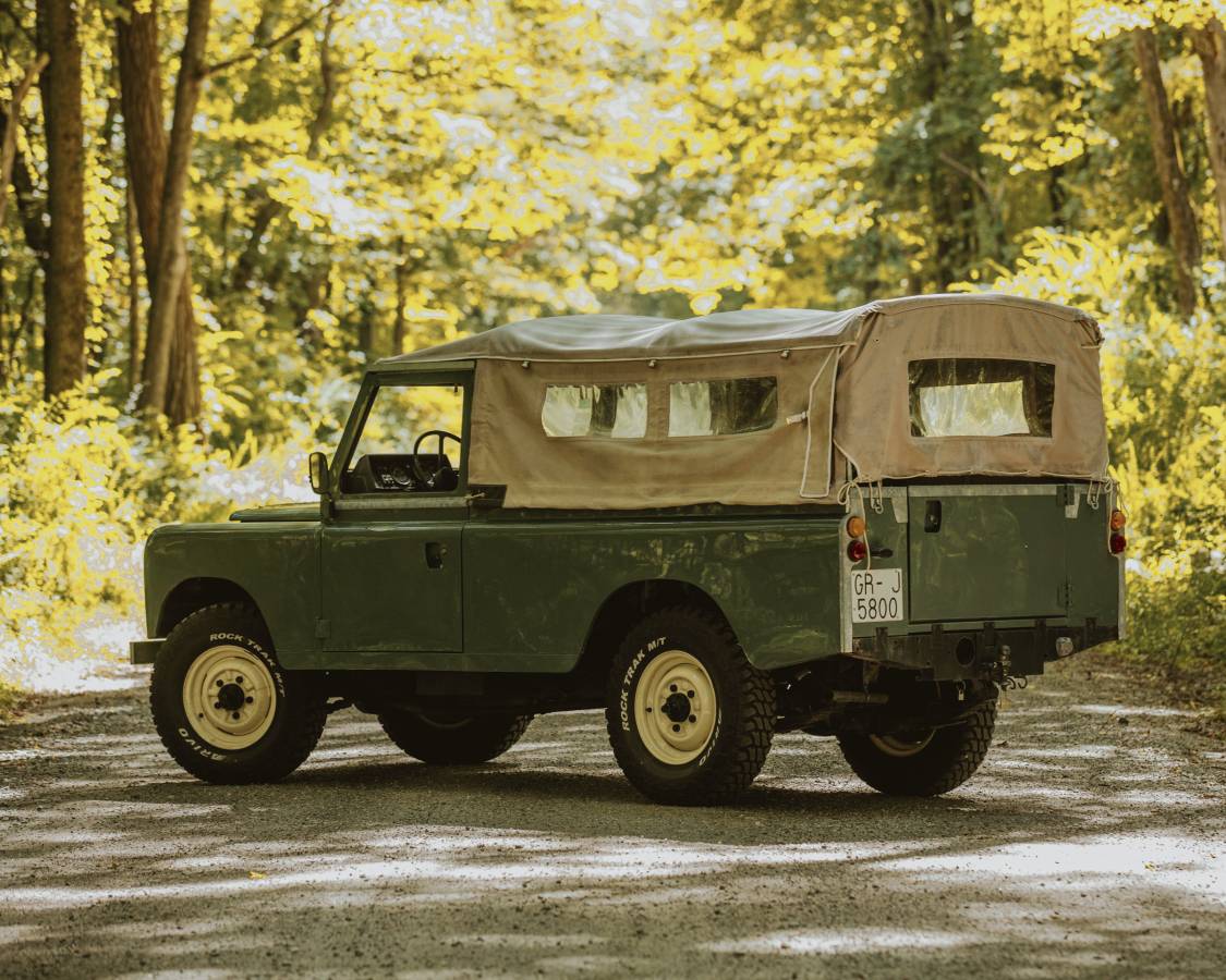 Land-rover-series-iii-santana-109-diesel-1980-green-6