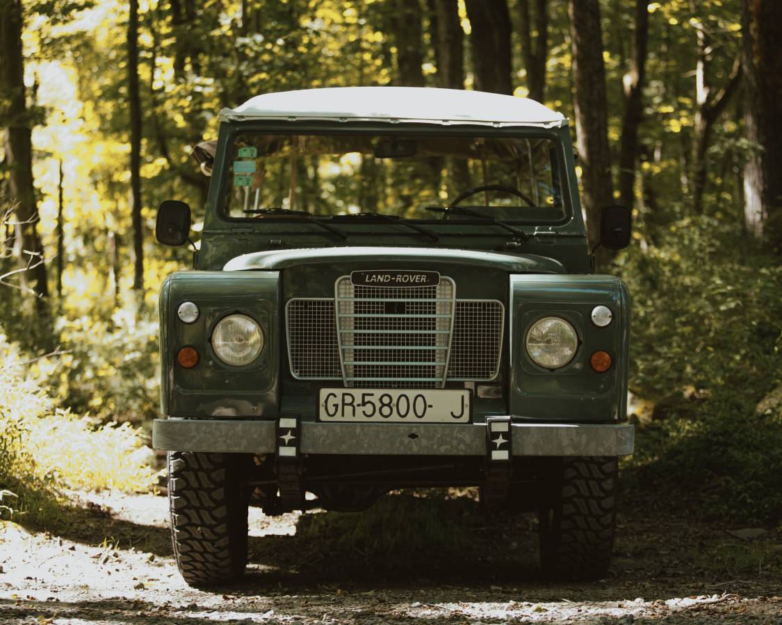 Land-rover-series-iii-santana-109-diesel-1980-green-7