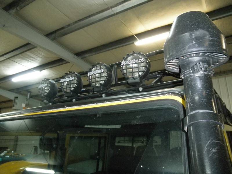 Landrover-defender-1993-yellow-23