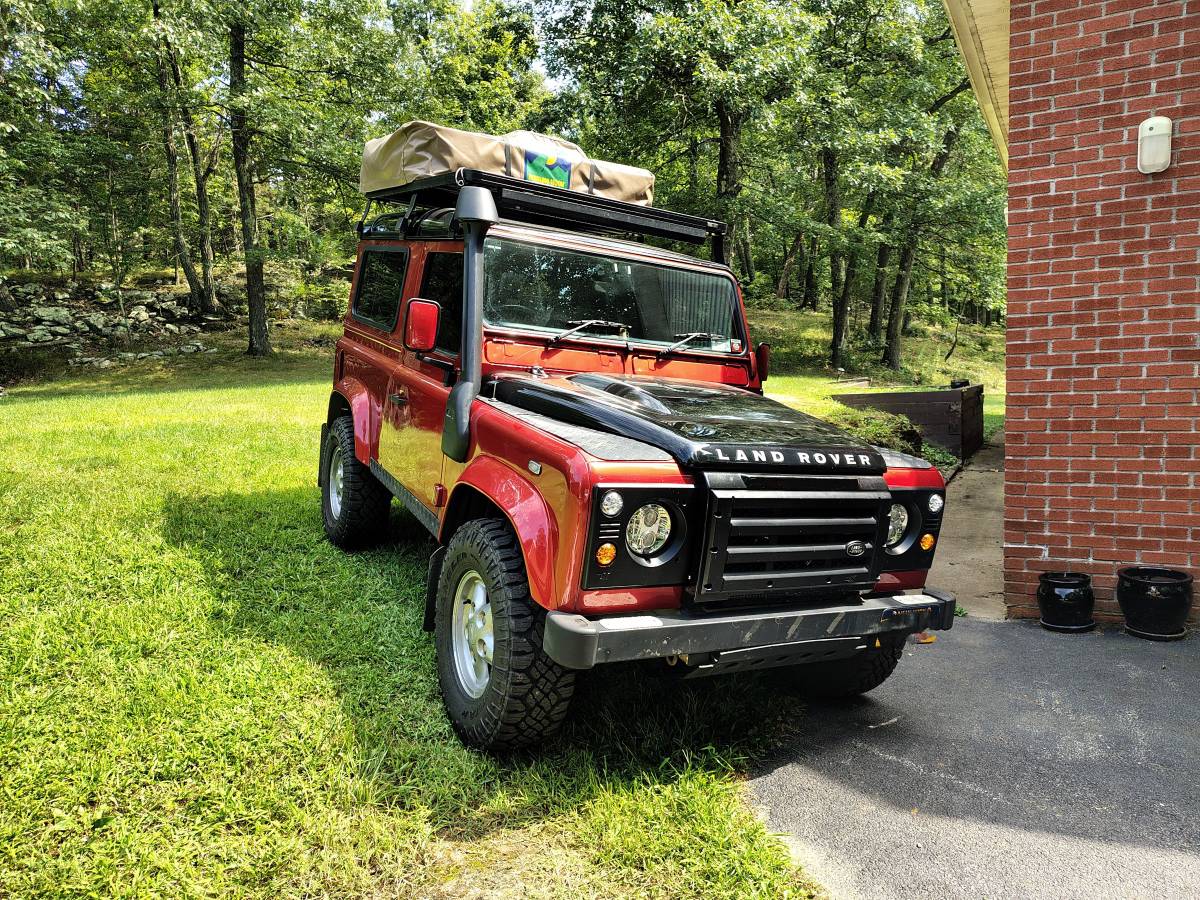 Landrover-defender-diesel-1986-red-1