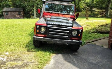 Landrover-defender-diesel-1986-red