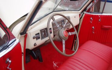 Lasalle-1938-Pastel-yellow-Red-10