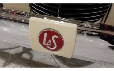 Lasalle-1938-Pastel-yellow-Red-17