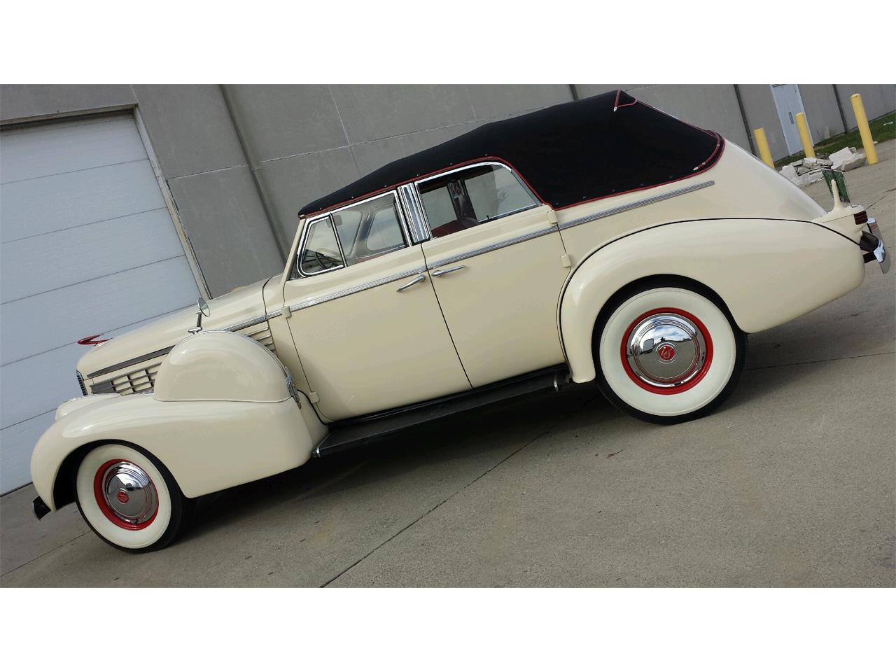 Lasalle-1938-Pastel-yellow-Red-19