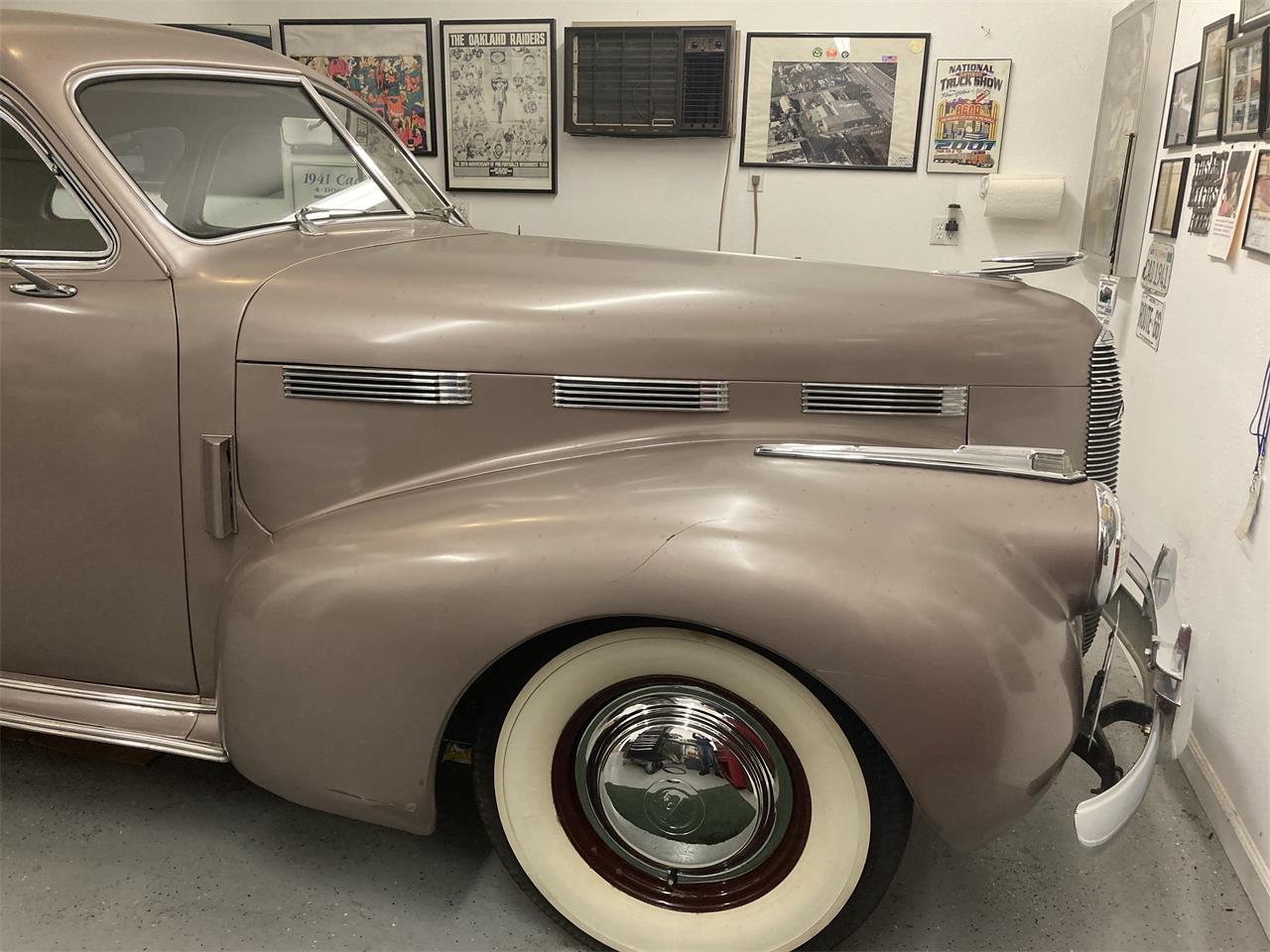 Lasalle-1940-Beige-No.7-Beige-1
