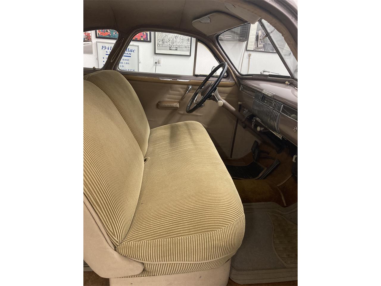 Lasalle-1940-Beige-No.7-Beige-7