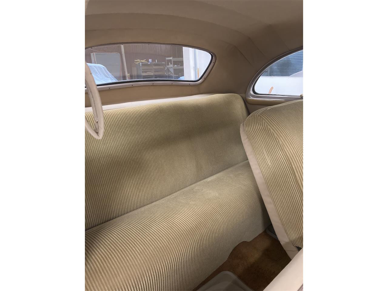 Lasalle-1940-Beige-No.7-Beige-8