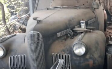 Lasalle-Other-1940-Black-BlackTan
