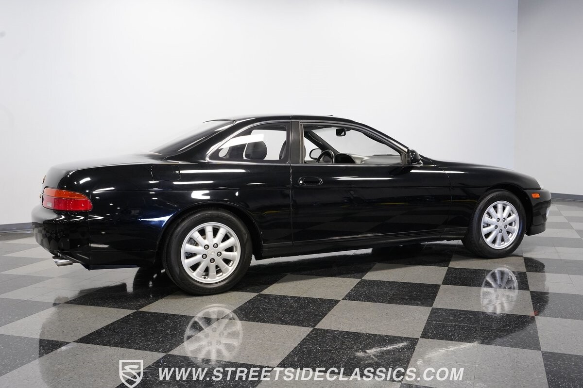 Lexus-SC-1992-Coupe-10