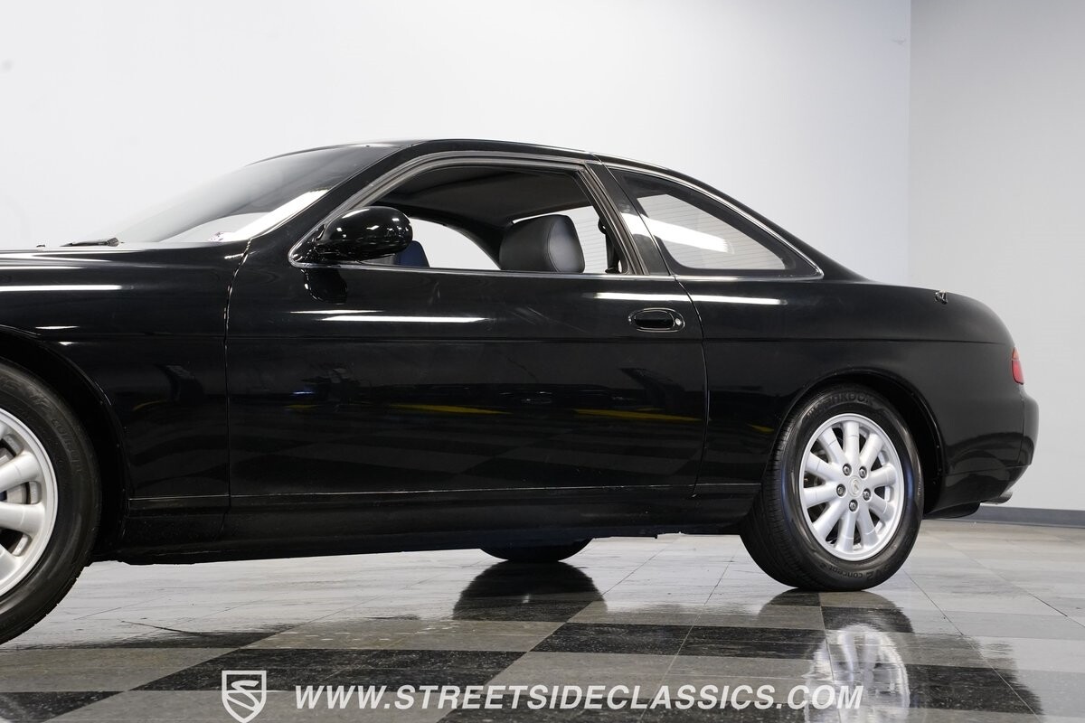 Lexus-SC-1992-Coupe-19