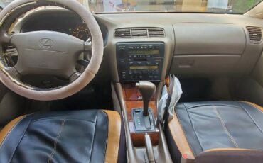 Lexus-es-300-1994-4