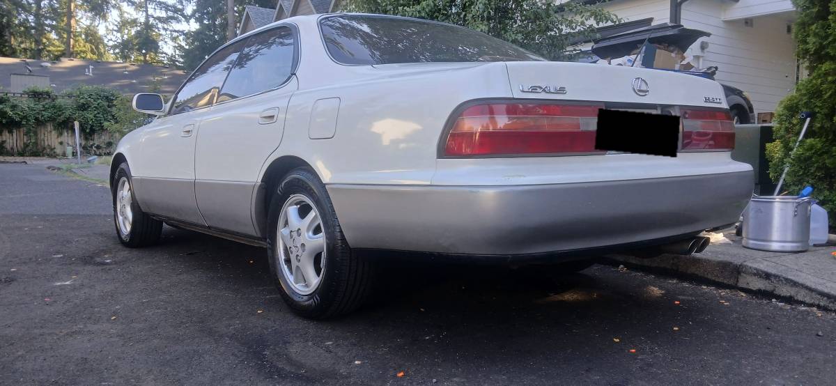 Lexus-es-300-1995-white-16